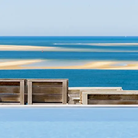 La Co Отель Пила-сюр-Мер